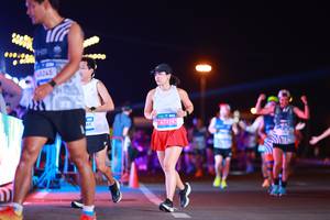 BIB: 1988, 365, 47314
                            <button type="button" onclick="openModal(22972514)" class="btn btn-primary btn-sm float-right btn-popup" data-toggle="modal" data-target=".modal-high-quality">
                        <i class="fas fa-shopping-cart"></i> Add to Cart
                    </button>
                                            <button type="button" onclick="isThisMe(22972514, true)" class="btn btn-success btn-sm float-right btn-popup btn-isme hidden" data-toggle="tooltip" data-placement="bottom" title="นี่คือรูปของคุณใช่ไหม คลิกที่นี่เพื่อเอาเข้าอัลบั้ม">
                        <i class="fas fa-plus"></i> Add to album
                    </button>
                    <button type="button" onclick="isThisMe(22972514, false)" class="btn btn-warning btn-sm float-right btn-popup btn-isnotme hidden">
                        <i class="fas fa-ban"></i> Remove from album
                    </button>